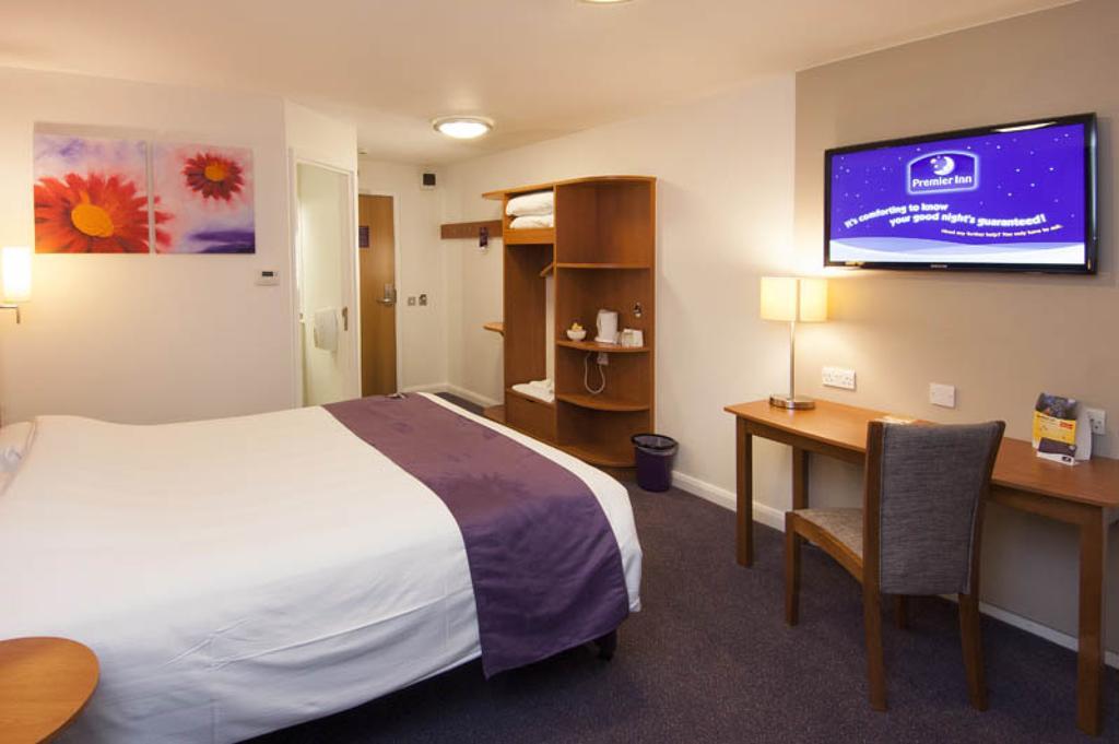 Premier Inn Newcastle Quayside Екстер'єр фото