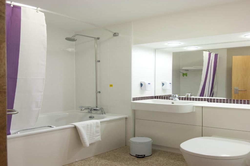 Premier Inn Newcastle Quayside Екстер'єр фото
